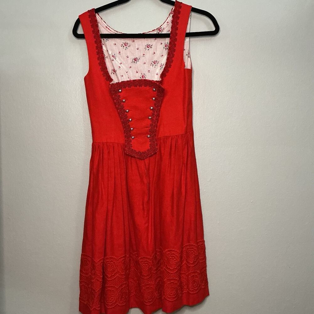 Austria/Bavarian Traditional Trachten Dirndle Dress In Vibrant Red AUTHENTIC